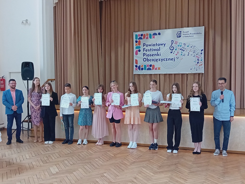 POWIATOWY FESTIWAL PIOSENKI OBCOJĘZYCZNEJ